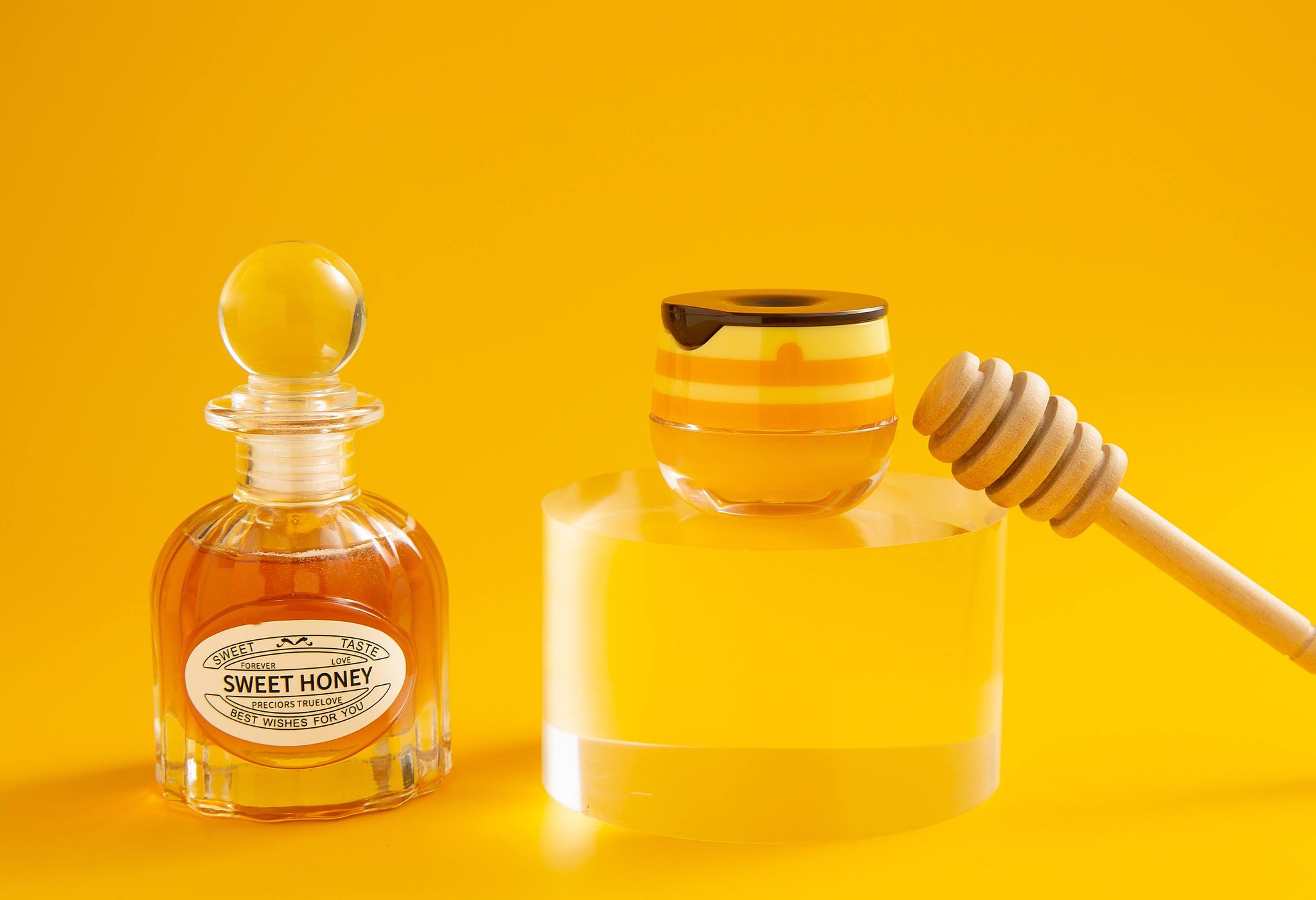 Honey Care Honey Pot Lip Balm Pro - Givemethisnow